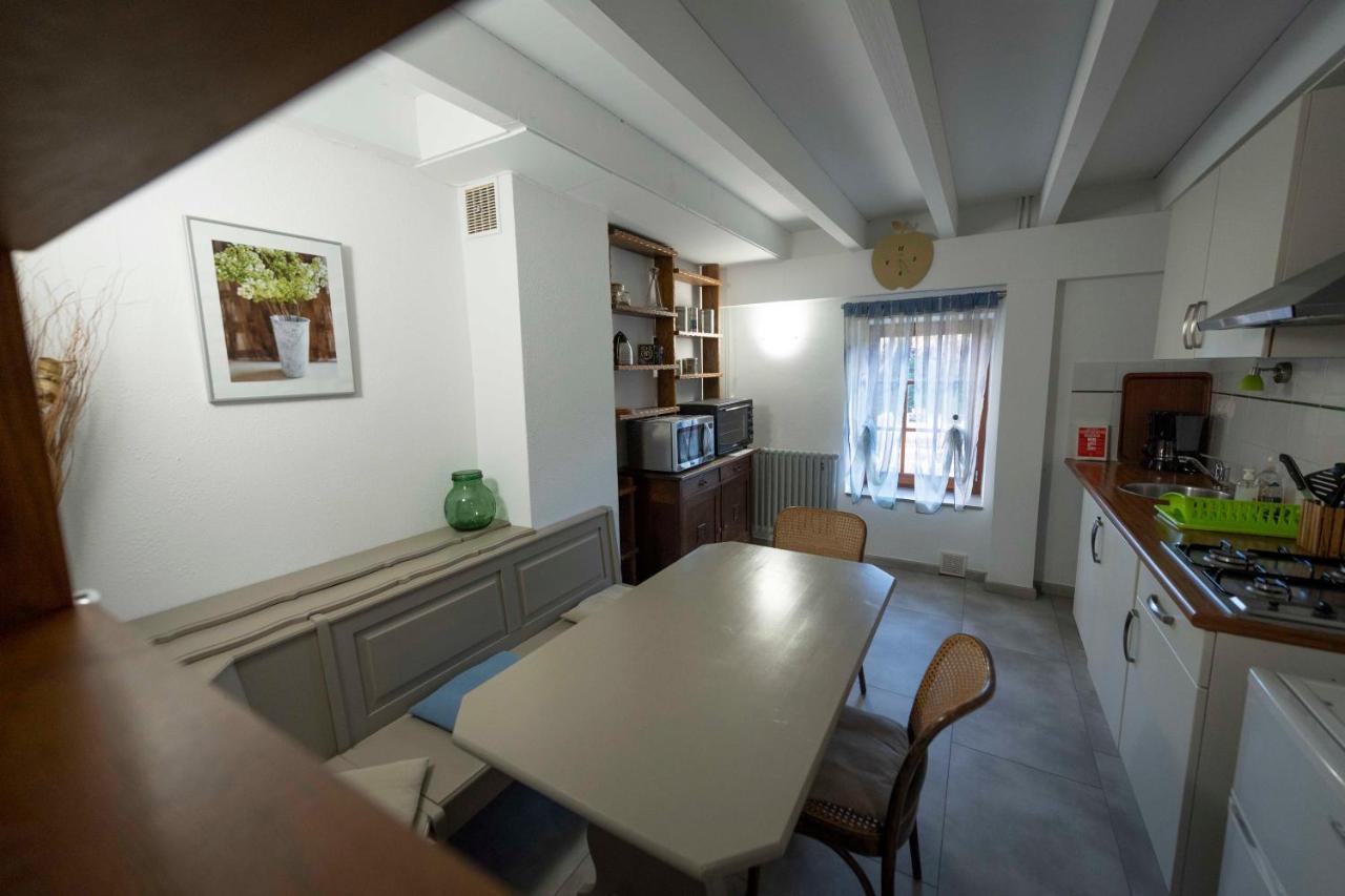 Maison D'Hote La Grange Aux Ayres Olloix Eksteriør billede