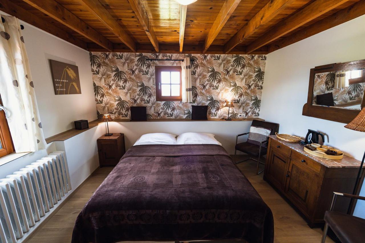 Maison D'Hote La Grange Aux Ayres Olloix Eksteriør billede