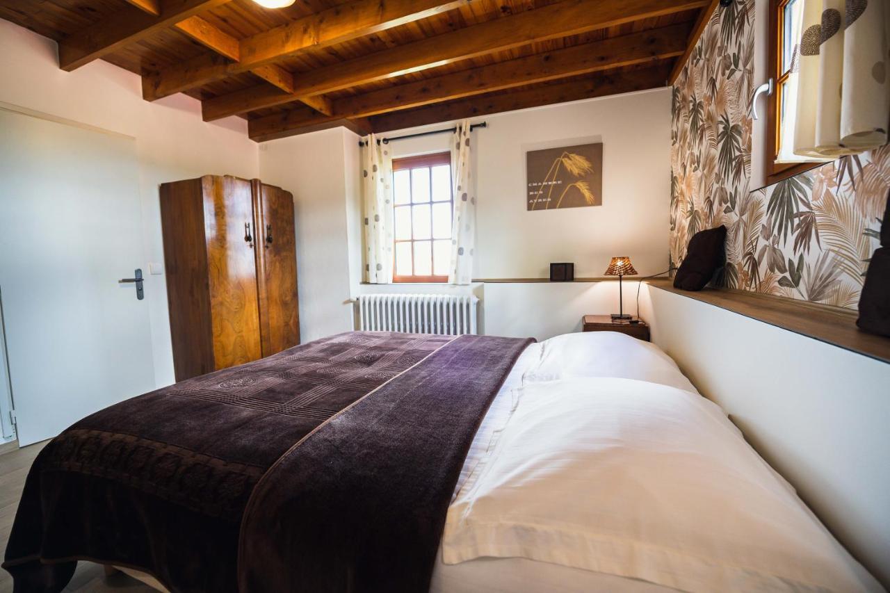 Maison D'Hote La Grange Aux Ayres Olloix Eksteriør billede